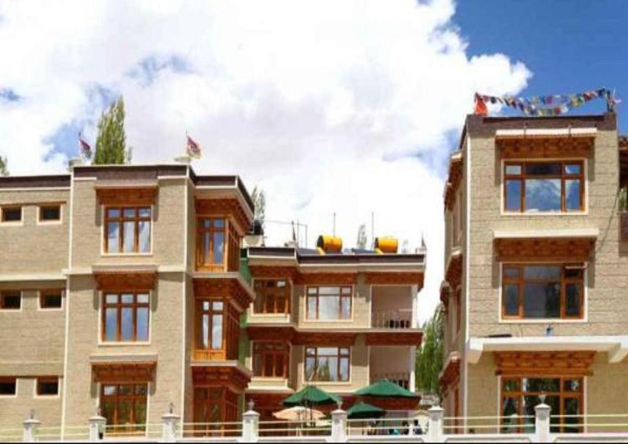 Hotel Om Ladakh Leh Zewnętrze zdjęcie