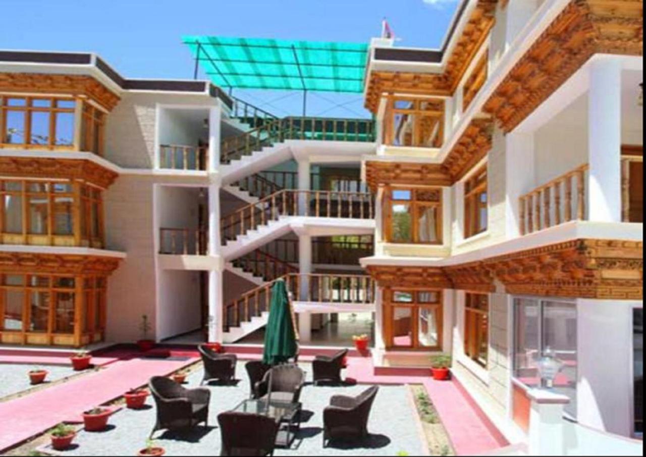 Hotel Om Ladakh Leh Zewnętrze zdjęcie